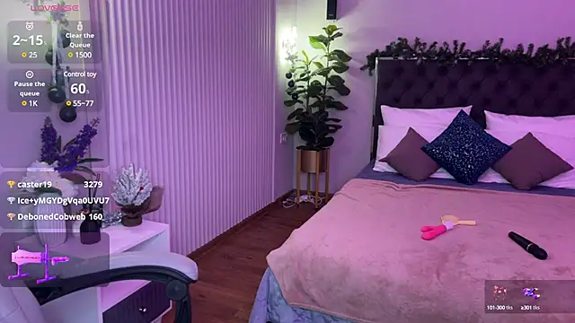 XtraHotX online show from 12, 1, 2025