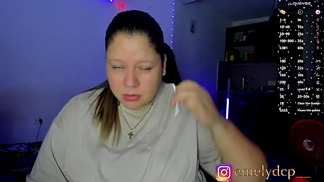 Snapshot of mariana_maze chatting on 5, 5, 2026 mariana maze online show from 5, 5, 2026