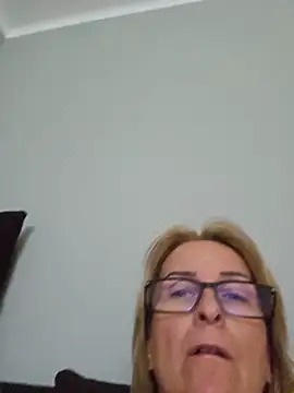 Snapshot of Steffi45 chatting on 1, 6, 2026 Steffi45 online show from 1, 6, 2026