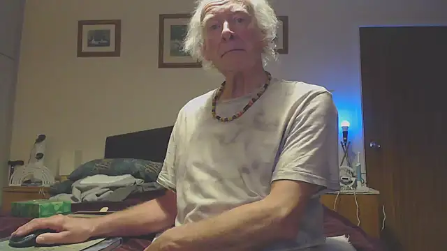 WaverlyKernow online show from 21, 12, 2024