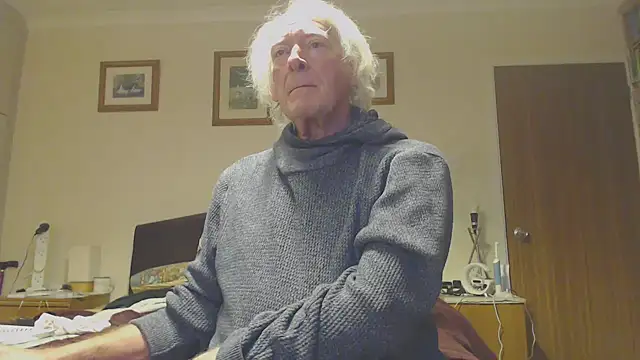 WaverlyKernow online show from 10, 2, 2025