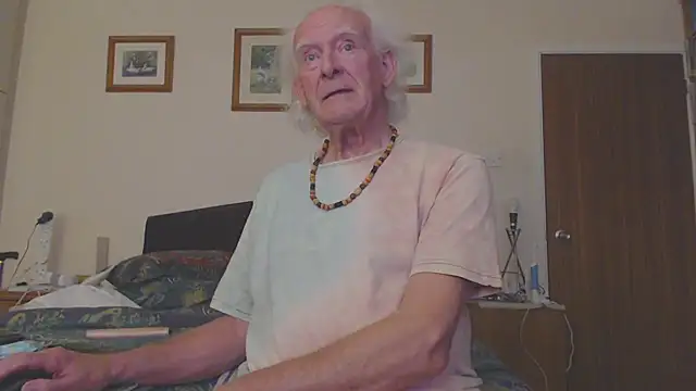 WaverlyKernow online show from 15, 3, 2025