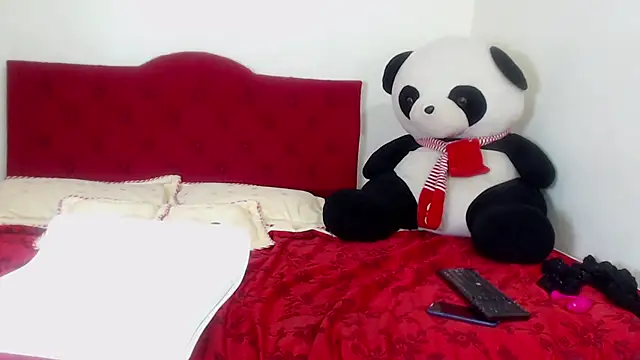 luna hoott online show from 14, 2, 2025