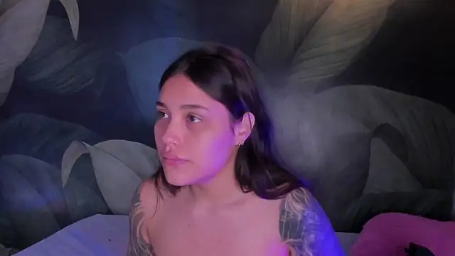 Snapshot of sweett_dirty chatting on 9, 2, 2026 sweett dirty online show from 9, 2, 2026