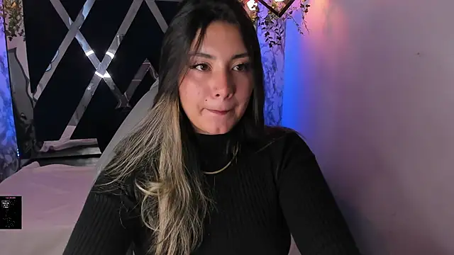 Lia 14  online show from 4, 1, 2025