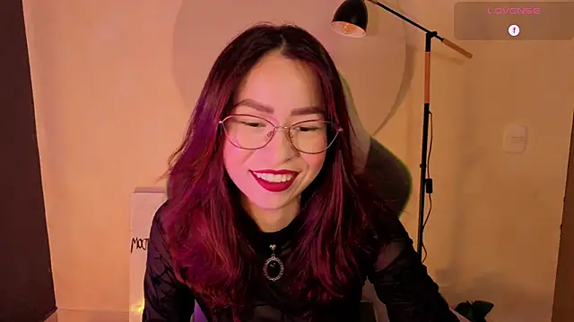 Snapshot of rosse_98_ chatting on 30, 4, 2026 rosse 98 online show from 30, 4, 2026