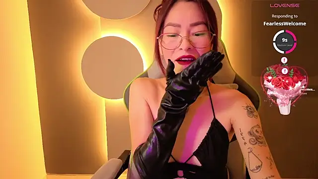 Snapshot of rosse_98_ chatting on 8, 5, 2026 rosse 98 online show from 8, 5, 2026