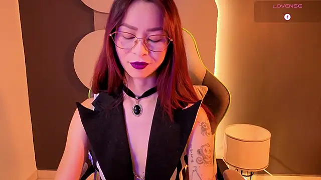 Snapshot of rosse_98_ chatting on 13, 5, 2026 rosse 98 online show from 13, 5, 2026