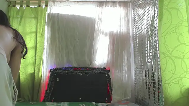 Snapshot of Megan_Miles02 chatting on 29, 12, 2024 Megan Miles02 online show from 29, 12, 2024