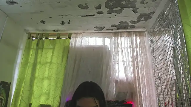 Snapshot of Megan_Miles02 chatting on 4, 1, 2025 Megan Miles02 online show from 4, 1, 2025