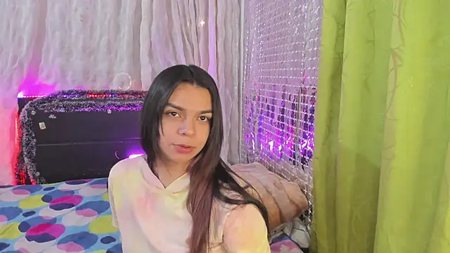 Snapshot of Megan_Miles02 chatting on 6, 1, 2025 Megan Miles02 online show from 6, 1, 2025