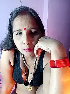 reemacouple007 online show from 4, 2, 2026