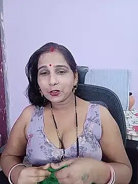Snapshot of reemacouple007 chatting on 31, 5, 2026 reemacouple007 online show from 31, 5, 2026