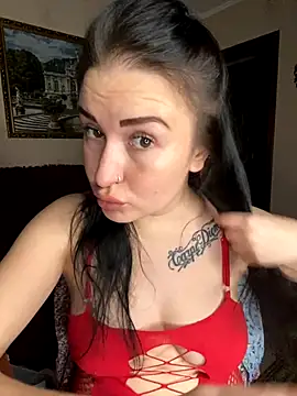 Roxana Bell online show from 11, 11, 2025