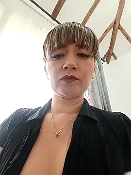 Snapshot of tata_laima__ chatting on 11, 3, 2026 tata laima online show from 11, 3, 2026