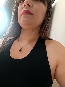 Snapshot of tata_laima__ chatting on 28, 3, 2026 tata laima online show from 28, 3, 2026