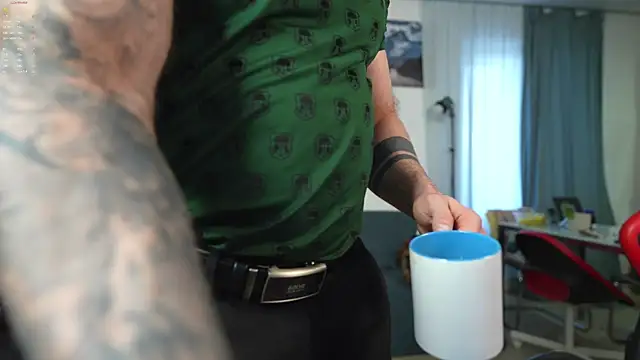 danielkraigforu online show from 12, 4, 2026