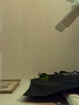 BobbyQ29 online show from 2, 12, 2025