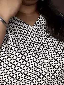 Ravina patil1 online show from 13, 2, 2025