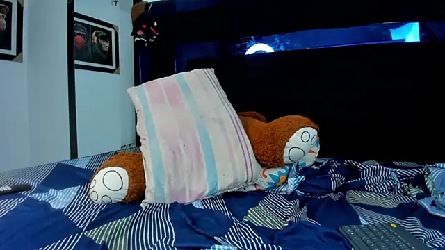 TysonWalkers online show from 12, 11, 2025