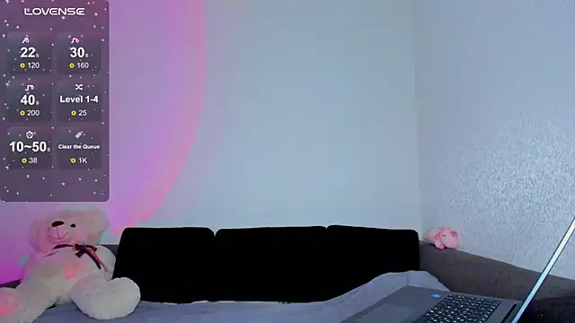 Snapshot of misspollywow chatting on 19, 9, 2025 misspollywow online show from 19, 9, 2025