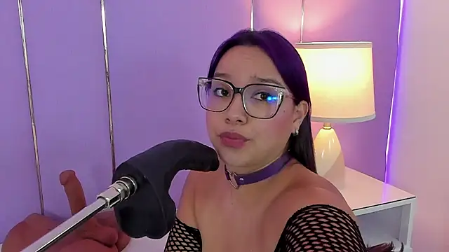 SophyRuiz  online show from 8, 1, 2026