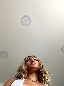 Snapshot of exoticcute chatting on 2, 11, 2025 exoticcute online show from 2, 11, 2025