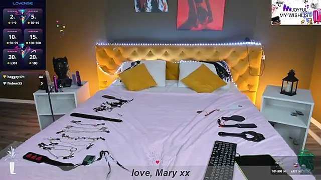 Mary Xextra online show from 30, 1, 2025