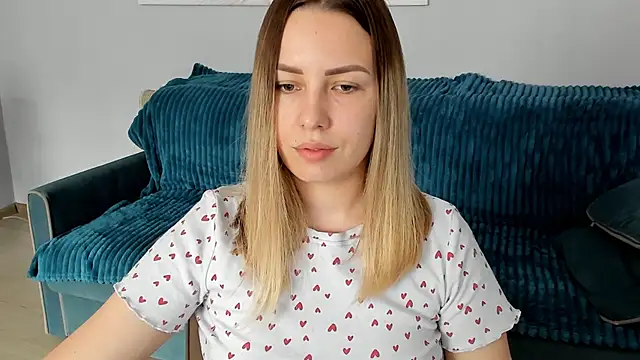 Mia shy1 online show from 5, 2, 2025