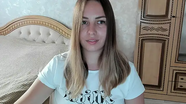 Mia shy1 online show from 31, 10, 2025