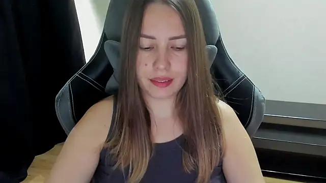 Mia shy1 online show from 30, 6, 2026