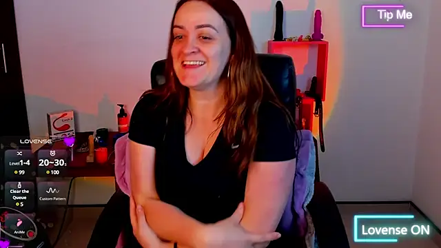 sara goodgirl13 online show from 18, 2, 2025