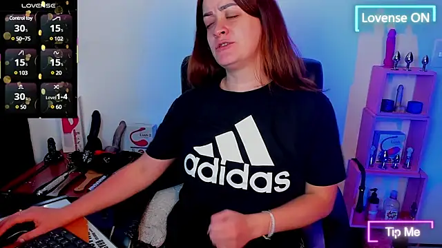 sara goodgirl13 online show from 2, 3, 2025