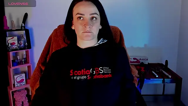 sara goodgirl13 online show from 20, 9, 2025