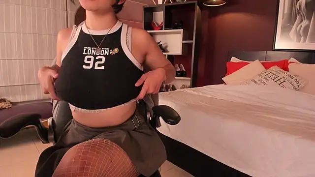 Snapshot of Moony_14 chatting on 11, 2, 2026 Moony 14 online show from 11, 2, 2026