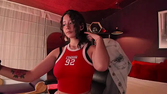 Snapshot of Moony_14 chatting on 2, 7, 2026 Moony 14 online show from 2, 7, 2026