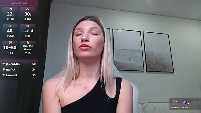 Snapshot of Linaa_Land chatting on 9, 12, 2024 Linaa Land online show from 9, 12, 2024