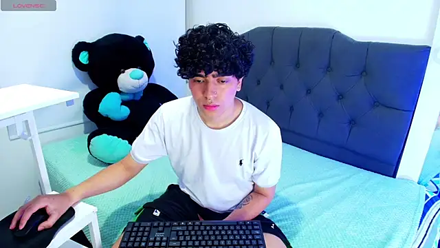 Snapshot of _nickconnor01 chatting on 16, 3, 2025 nickconnor01 online show from 16, 3, 2025
