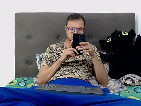 Snapshot of andy_loverxx chatting on 22, 2, 2026 andy loverxx online show from 22, 2, 2026