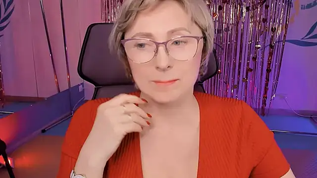 sugar vivien online show from 28, 2, 2025