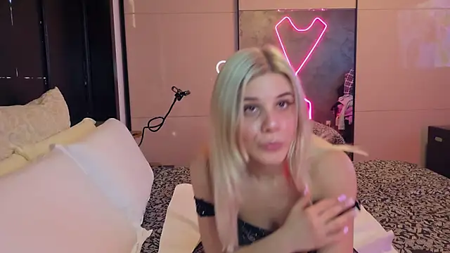 LeylaRosse online show from 5, 2, 2026