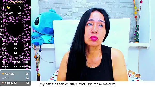 Snapshot of HorniestMilf chatting on 9, 3, 2025 HorniestMilf online show from 9, 3, 2025