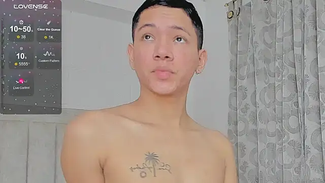 Snapshot of JulianRose_1 chatting on 12, 2, 2025 JulianRose 1 online show from 12, 2, 2025