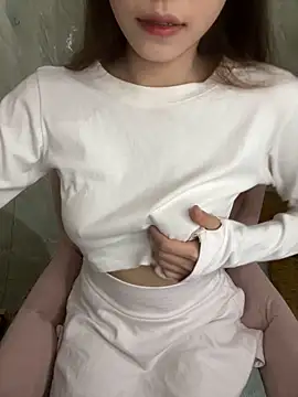 Pink Pretty online show from 23, 1, 2025