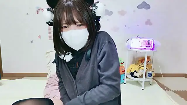  Iroha 99 online show from 19, 4, 2026