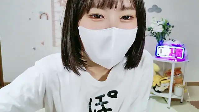 Snapshot of _Iroha_99 chatting on 27, 4, 2026 Iroha 99 online show from 27, 4, 2026