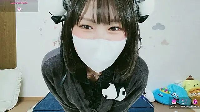 Snapshot of _Iroha_99 chatting on 8, 6, 2026 Iroha 99 online show from 8, 6, 2026
