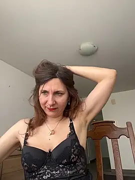 Snapshot of JasmineGlamour chatting on 4, 6, 2026 JasmineGlamour online show from 4, 6, 2026