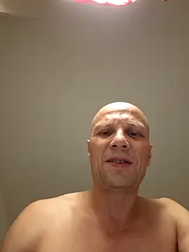 Snapshot of wedge75 chatting on 2, 5, 2026 wedge75 online show from 2, 5, 2026