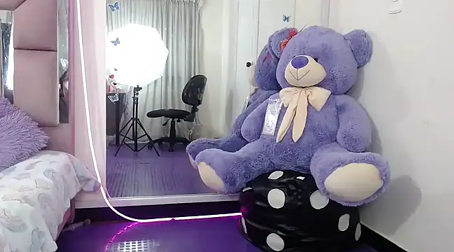 AriadnaCappelletty online show from 2, 3, 2025